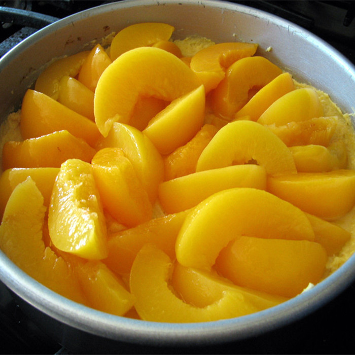 820g freshly made organic sliced peaches