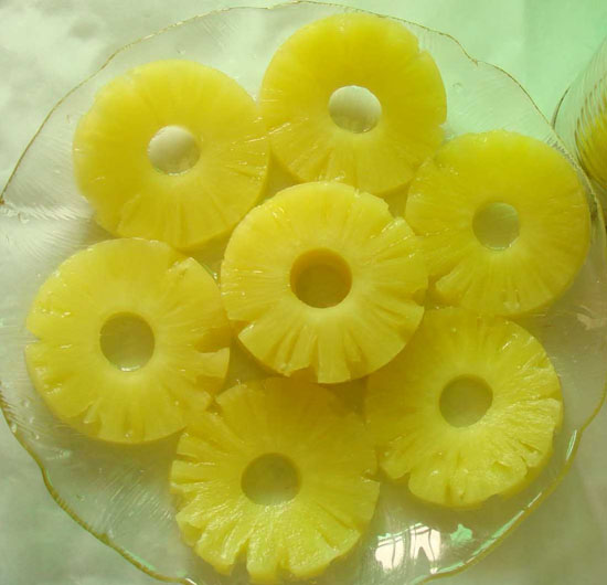 canned pineapple slices