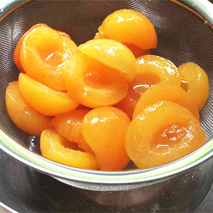 3000g canned apricots havles