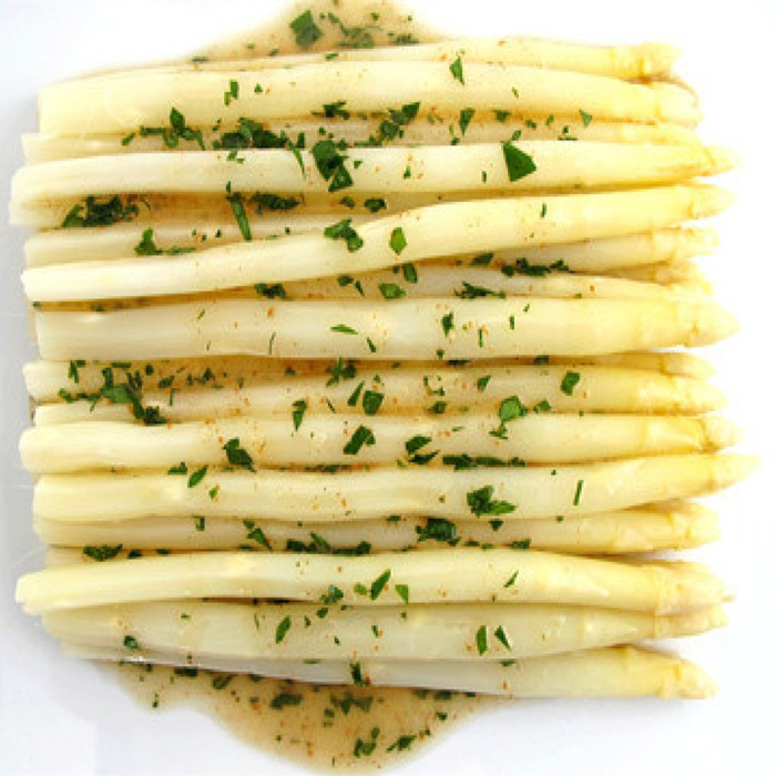 white asparagus in bottle