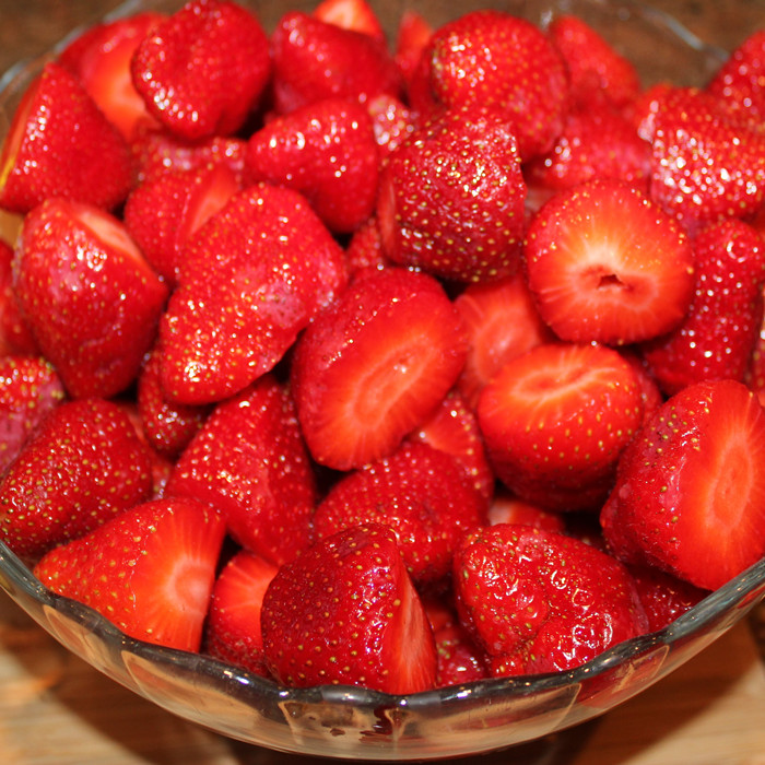 Canned Strawberry In Syrup