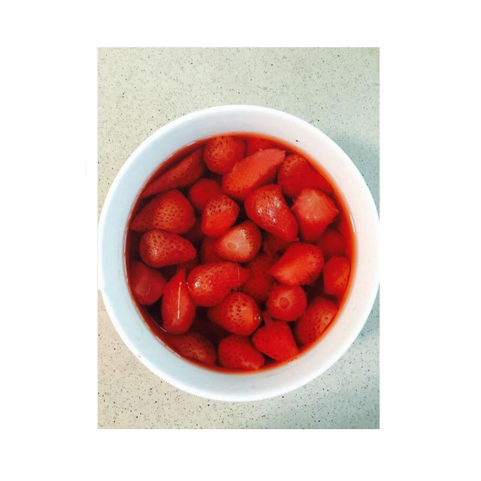 Canned Strawberry In Syrup