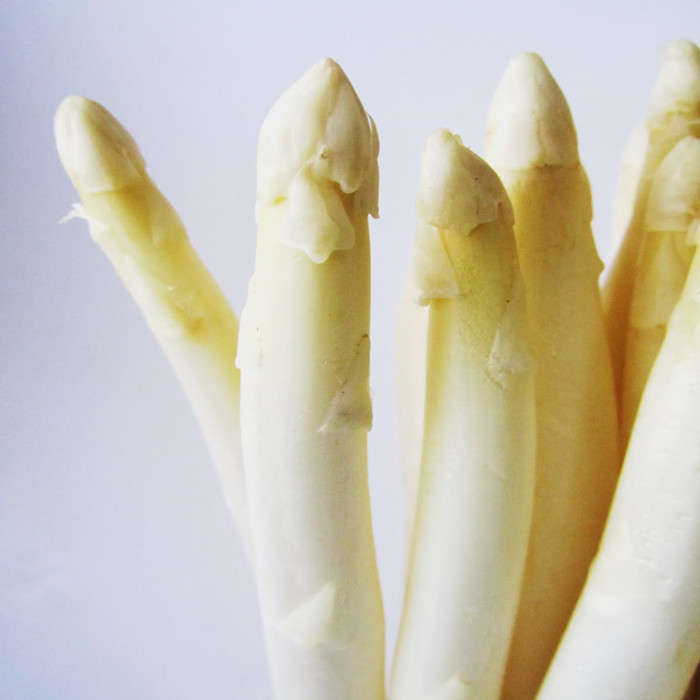720ml canned white asparagus